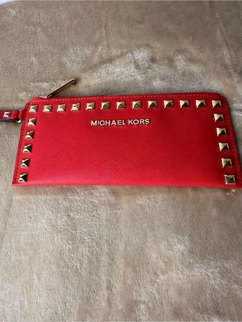 Michael Kors Red Saffiano Leather
Selma Gold Pyramid Stud Zip Clutch/Wristlet